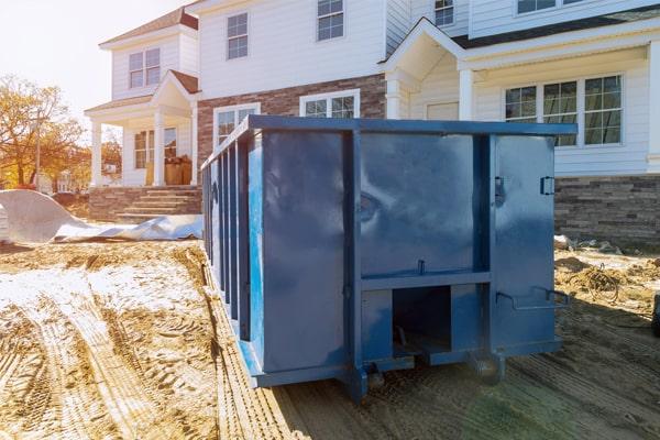 staff at Dumpster Rental of Poplar Bluff